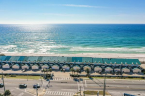 Beachside #8 - Beachfront - sleeps 10!